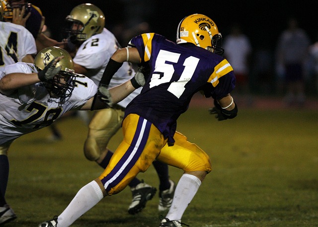 与中场核心 与中场核心